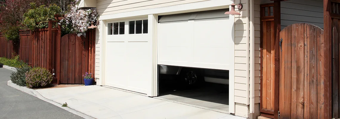 Garage Door Chain Won't Move in Oakland Park, Florida