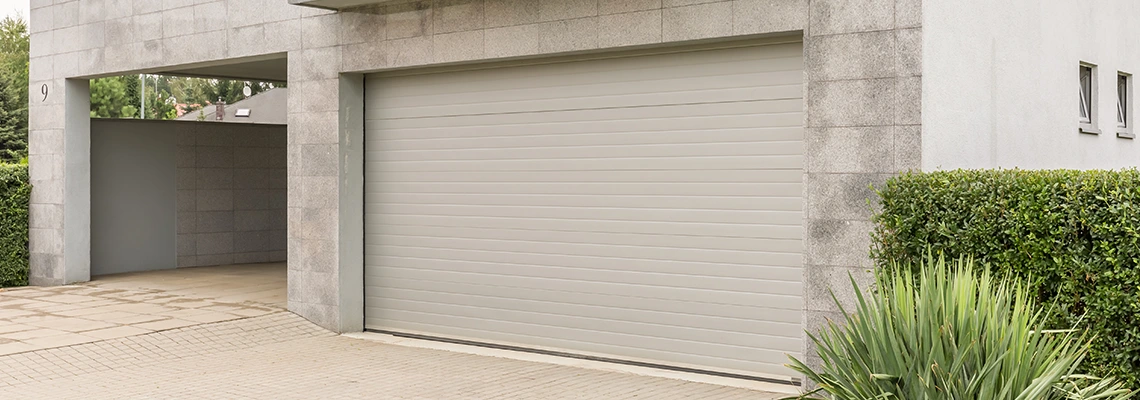 Automatic Overhead Garage Door Services in Oakland Park, Florida