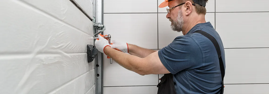 Weatherproof Insulated Garage Door Service in Oakland Park, FL